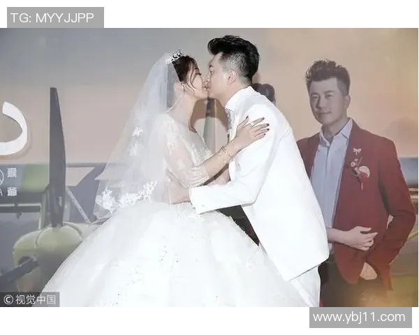 足球明星甜蜜亲吻瞬间回顾让人心动的浪漫时刻合集