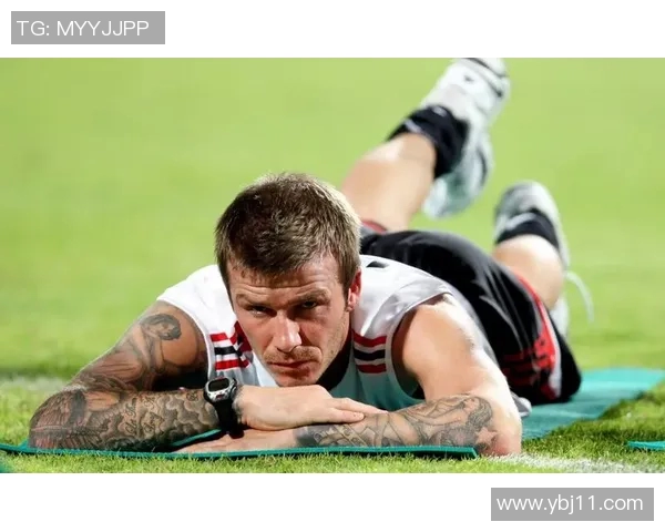 足球明星高清大图展现球场风采与激情瞬间的完美结合